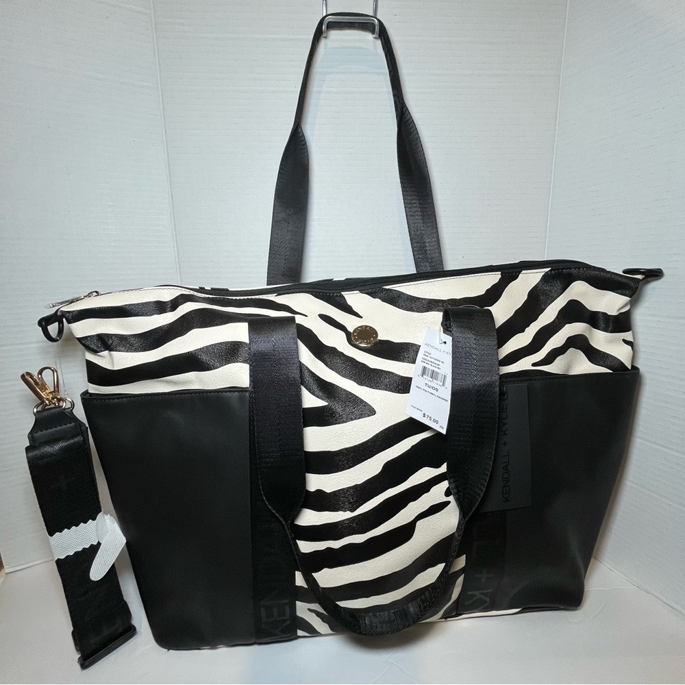 Kendall + Kylie Jenner Large tote handbag zebra print black & white bag travel